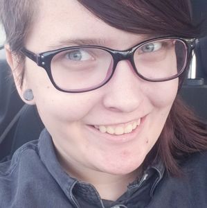 Meet your Posher, Veronica